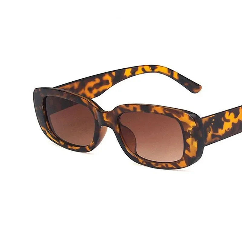 Sarina | Klassische Rechteck-Sonnenbrille