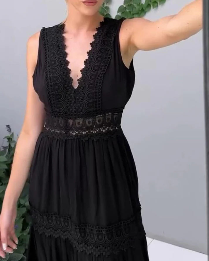 lara | Spitzenkleid mit V-Ausschnitt