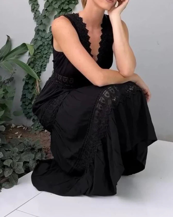 lara | Spitzenkleid mit V-Ausschnitt