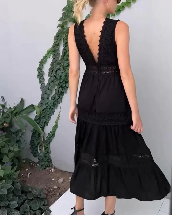 lara | Spitzenkleid mit V-Ausschnitt
