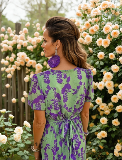 Alina – Midi-Kleid mit fliessendem Schnitt