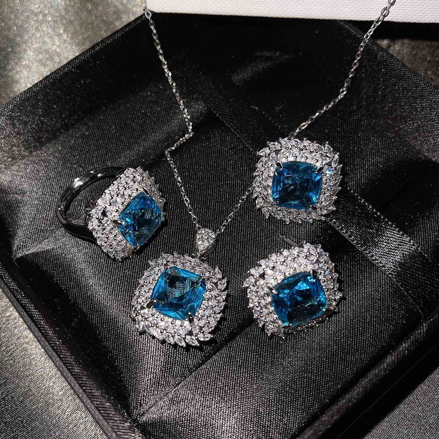 Alina Solene Set
