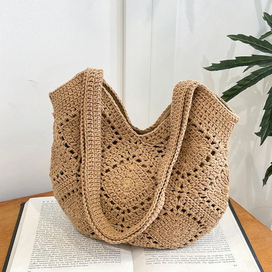 Arlina | Handgefertigte Woven Tote mit grossem Volumen