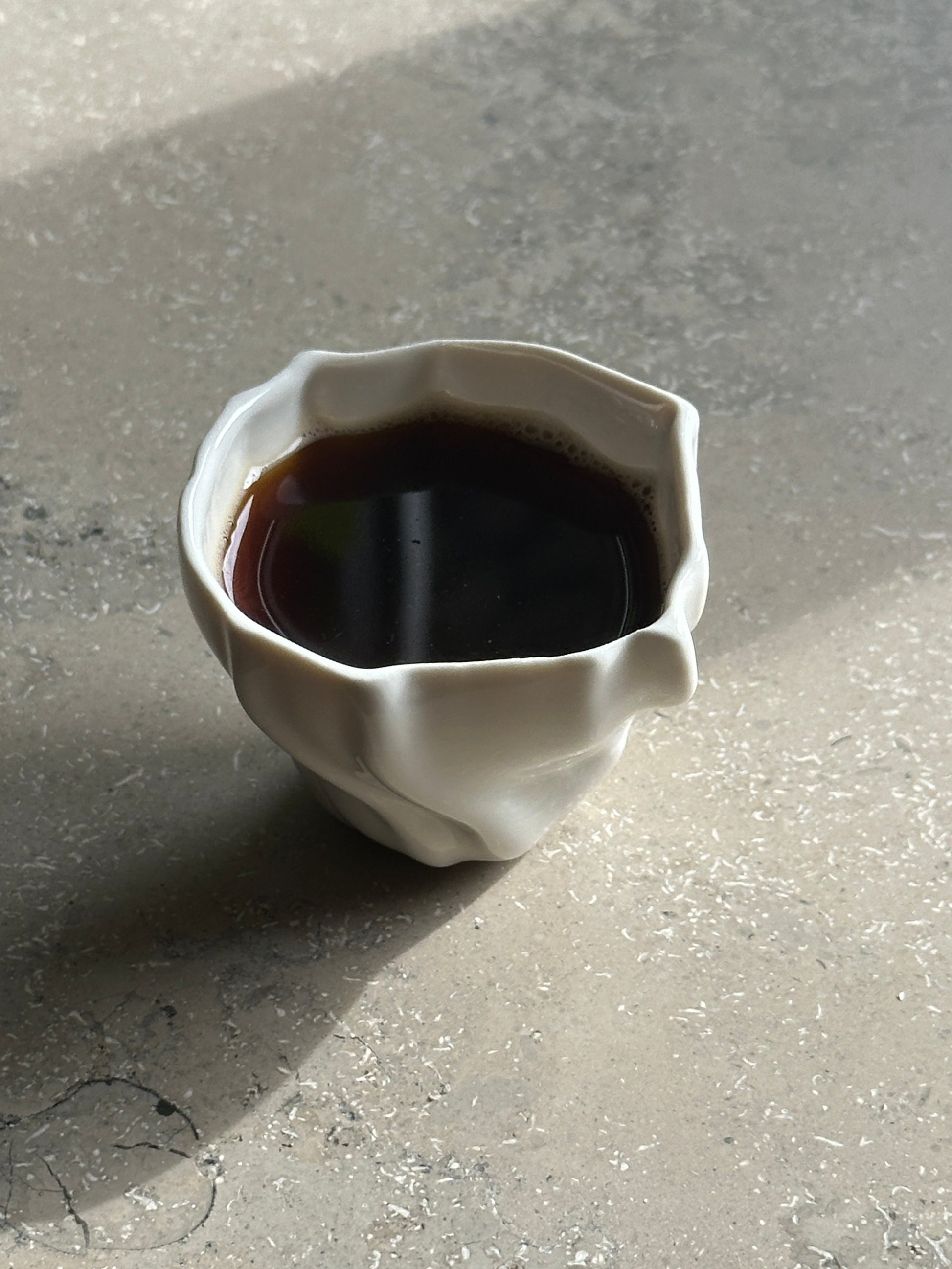 Weisse Espressotasse